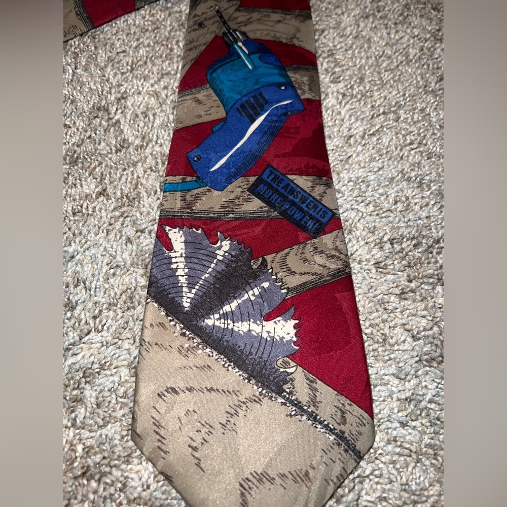 NWT Vintage Home Improvement Necktie What Is The Answer MORE POWER Saw Drill Tie - Picture 3 of 6
